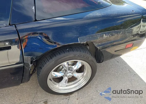 1996 Chevrolet Corvette from USA, damaged, VIN 1G1YY22P8T5106021